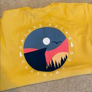 Nature backs size large tshirt